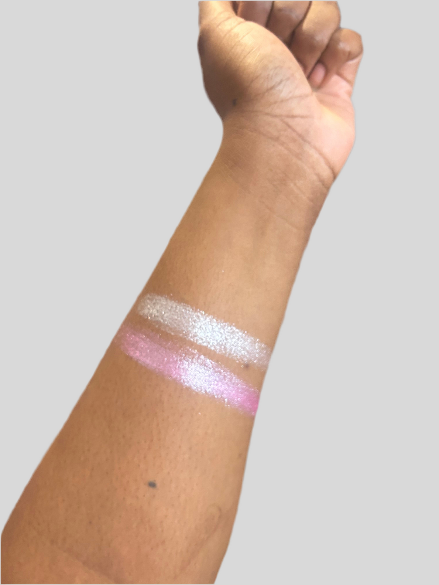 Cosmic Aura Glitter Pressed Highlighter